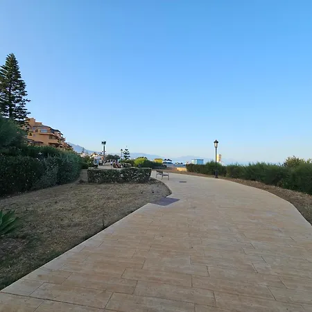 Casa Micangelo - Seaview, 5 Mins Walk To Apartment *