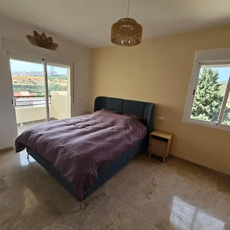 Casa Micangelo - Seaview, 5 Mins Walk To Apartment Manilva