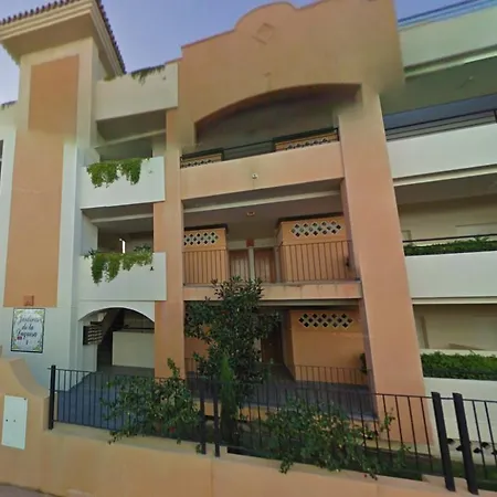 Casa Micangelo - Seaview, 5 Mins Walk To Apartment *